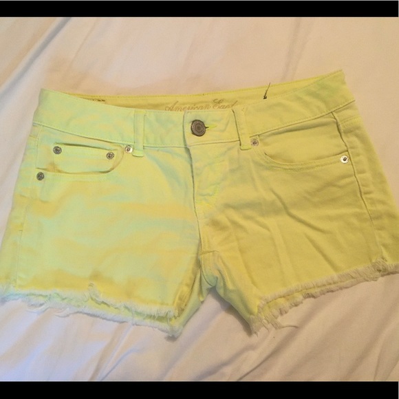 Jean Shorts - Picture 1 of 8